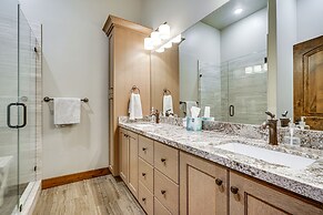 All-season Heber City Condo w/ Stunning Views!