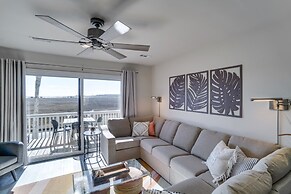 St Helena Island Vacation Rental: Walk to Beach!