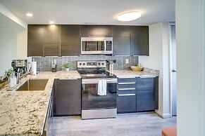 St Helena Island Vacation Rental: Walk to Beach!