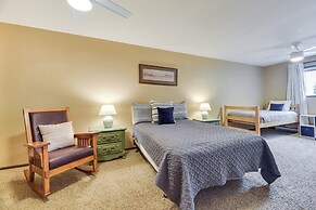 Charming Chehalis Retreat w/ Outdoor Grill + Deck!