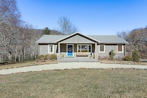 Beautiful Blowing Rock Home w/ Private Deck!