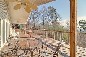 Edgemont Home w/ Deck & BBQ Grill: 2 Mi to Lake!