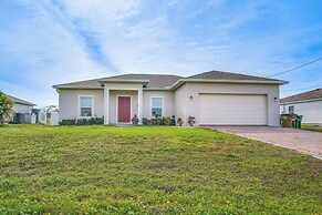 Dog-friendly Home w/ Screened Porch in Cape Coral!