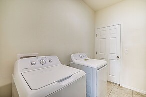 Dog-friendly Home w/ Screened Porch in Cape Coral!