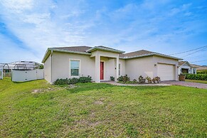 Dog-friendly Home w/ Screened Porch in Cape Coral!