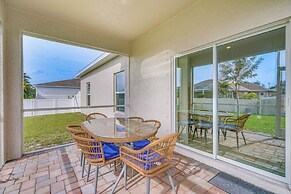 Dog-friendly Home w/ Screened Porch in Cape Coral!