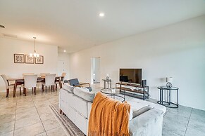 Dog-friendly Home w/ Screened Porch in Cape Coral!