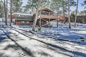 Ruidoso Retreat w/ Mtn Views ~ 20 Mi to Ski Apache