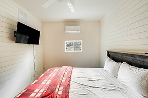 Spacious Mckinney Farm Getaway w/ Game Room!