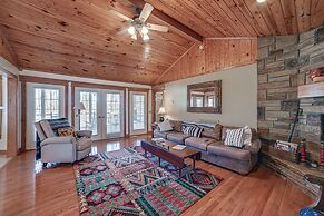 Clarksville Home w/ Porch & Fishing Pond Access!