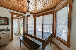 Clarksville Home w/ Porch & Fishing Pond Access!