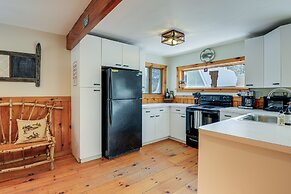 Cozy Cabin Between Stratton Resort & Mount Snow