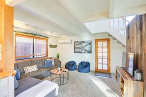 Bend Home w/ Fire Pit, 4 Mi to High Desert Museum!