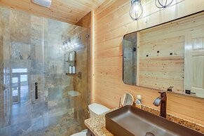 Celina Cabin w/ View of Dale Hollow Lake!