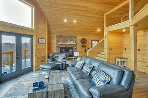 Celina Cabin w/ View of Dale Hollow Lake!