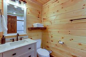 Forested Ellijay Cabin Rental w/ Private Hot Tub!