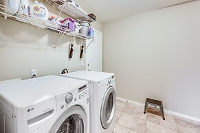 Gold Canyon Vacation Rental: 1 Mi to Golf Course