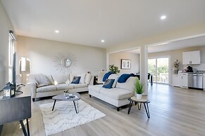 Sanford Family Home w/ Deck ~ 2 Mi to Downtown!