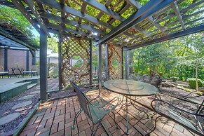 Spacious Jamestown Home Near Nat'l Comedy Center!