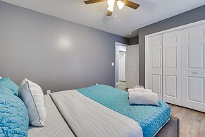 Pennsylvania Home w/ Hot Tub: 7 Mi to Kalahari!