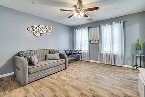 Pennsylvania Home w/ Hot Tub: 7 Mi to Kalahari!