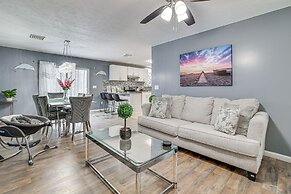 Pennsylvania Home w/ Hot Tub: 7 Mi to Kalahari!