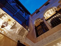 Click Riad & Spa
