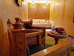 Click Riad & Spa