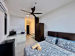 Neu Suites by Moonlight