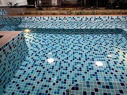 Neu Suites by Moonlight