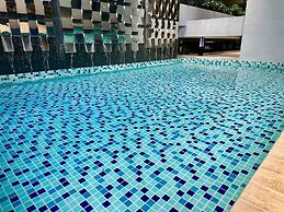 Neu Suites by Moonlight