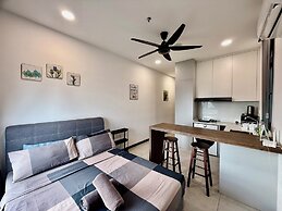 Neu Suites by Moonlight