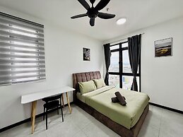 Neu Suites by Moonlight