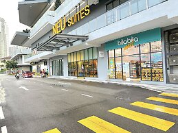 Neu Suites by Moonlight