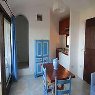 Seaside Apartment Baja Sardinia - 6pl August - 150 m From Smeraldo Bea