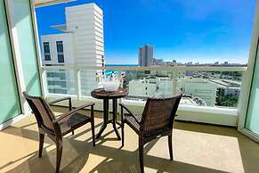 FontaineBleau Resort Ocean plus City View