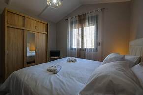 Villa Myra in Kalivia Thorikou