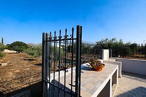 Villa Myra in Kalivia Thorikou