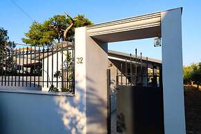 Villa Myra in Kalivia Thorikou