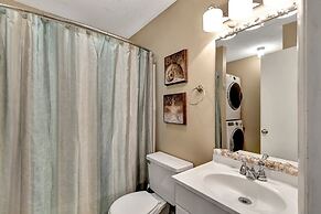 Toes In The Water / 4406 Hhr 2 Bedroom Condo by RedAwning