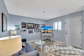 Toes In The Water / 4406 Hhr 2 Bedroom Condo by RedAwning