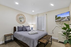 Finn's Island Retreat The Spa #3132 2 Bedroom Condo by RedAwning