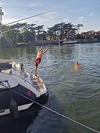 Romantic 3beds Yacht Escape on Thames