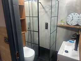 Stunning 1-bed Studio in London