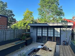 Stunning 1-bed Studio in London