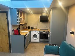 Stunning 1-bed Studio in London