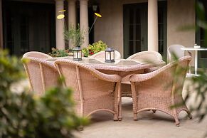 Grand Reserve Inn