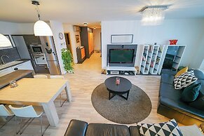 Slavic Spacious Suite by CHORS