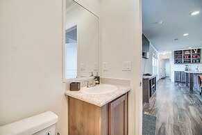 Grand Lake Views: Pet-friendly Jay Getaway!
