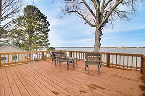 Grand Lake Views: Pet-friendly Jay Getaway!